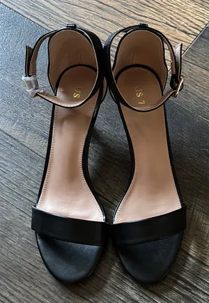 Elegant Black Women's Sandals with ankle strap Size 7 thumbnail 1