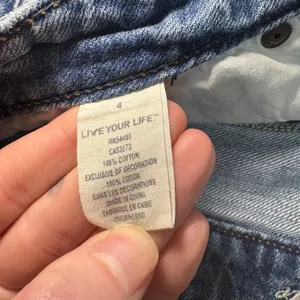 American Eagle Women Distressed Denim Shorts Blue Cut Off‎ Raw Hem Size 4 Cotton thumbnail 5