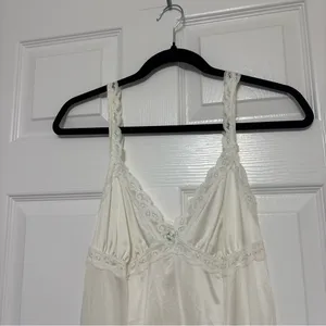 Vintage White Slip Dress Lace Detail Size Small/ Medium thumbnail 3