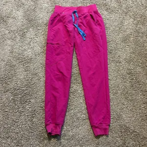 Figs Women's‎ Raspberry Sorbet Zamora Jogger Scrub Pants XXS thumbnail 2