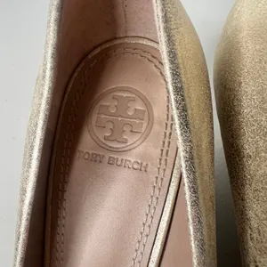 Tory Burch Metallic Leather Wedge Size 8 thumbnail 9