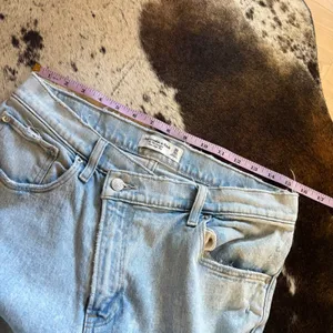 ABERCROMBIE & FITCH The‎ 90s Straight Ultra High Rise Cross Over Jeans Size 10S thumbnail 5