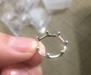 Simple Silver Crown Ring Size 5 thumbnail 2