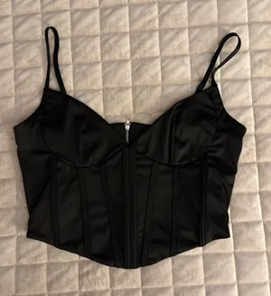Women’s Black Satin Corset Crop Top Size M thumbnail 1