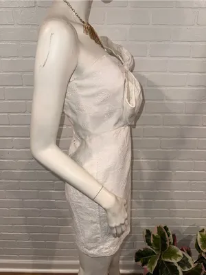 Hutch Strapless White Bow-Front Lace Mini Dress thumbnail 6