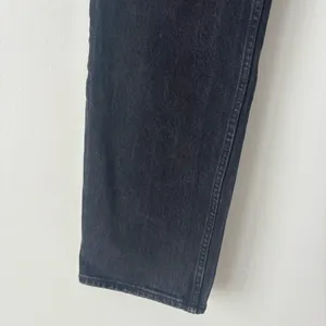 Abercrombie & Fitch The 90s Straight Ultra High Rise Black Denim Jeans thumbnail 4