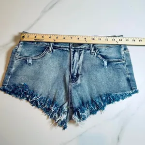 American Vintage Vintage Y2K‎ 2000s Micro Mini Raw Hem Distressed denim shorts thumbnail 5
