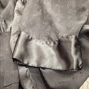 Victoria's Secret Medium Black Sheer Sexy Vintage Robe thumbnail 8