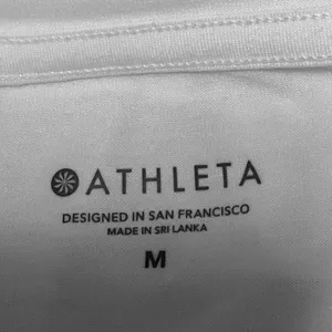 Athleta Women's White Stretch Lightweight Long Sleeve Athletic Top T Shirt Sz M thumbnail 4