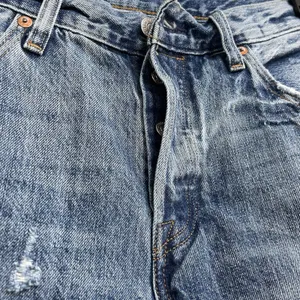 Levi’s 501 SZ W27 L27 Patchwork Jeans Ragged Lands Button-Fly Distressed Frayed thumbnail 8