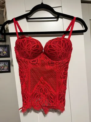 Victoria’s Secret corset lingerie thumbnail 1