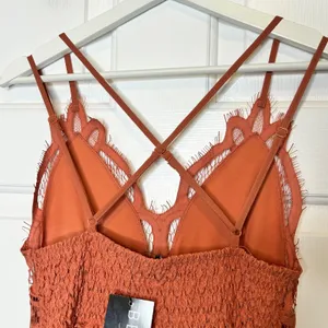 Bella Ella NWT Find Your Voice Lace‎ Maxi Dress Small thumbnail 7