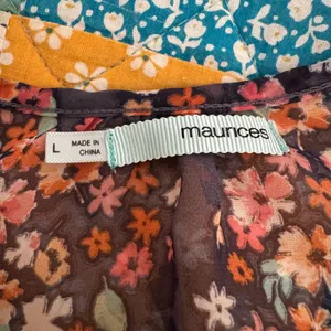 Maurice’s Large Floral Top thumbnail 4