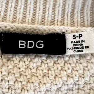 BDG Urban Outfitters Cable Knit Elbow Patches Sweater Women's Small Cream‎ Y2K thumbnail 6