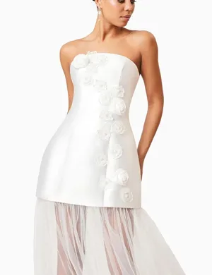 Elliatt Elegant White Strapless Dress thumbnail 6