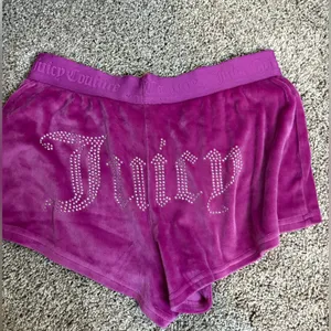 Juicy Couture Velour Shorts thumbnail 1