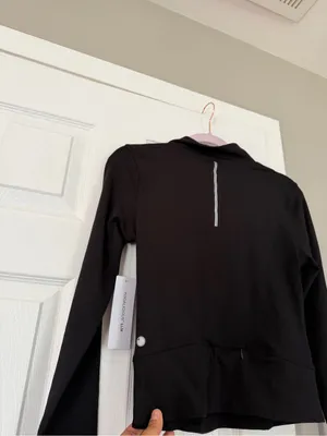 Yogalicious Lux Black Workout Long Sleeve Top New Gym thumbnail 8