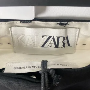 Kaia x Zara NWT Full Length Pants Womens XS Pleated Black Trousers Career Masc thumbnail 10