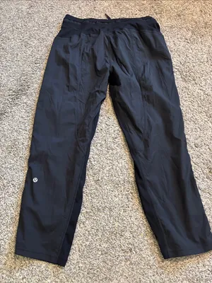 Lululemon Dance Studio Mid-Rise Crop 25" size 8 thumbnail 4