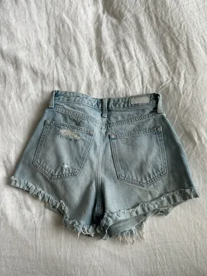 Abercrombie shorts thumbnail 4