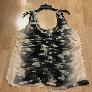 Urban Outfitters Silence + Noise Blocked Print Sleeveless Top L thumbnail 3