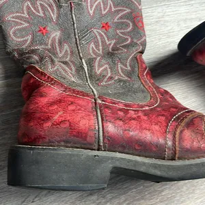 Ariat Red and Gray Cowboy Boots thumbnail 11