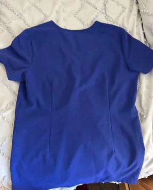 FIGS Scrub Top thumbnail 5