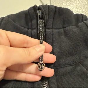 Lululemon Black Zip Up Scuba Jacket Size Small thumbnail 2