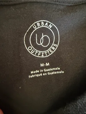 Urban Outfitters Black Cropped Baby Tee Short Sleeve Cotton Top Medium thumbnail 3