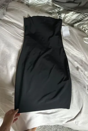 Mini black dress Size M thumbnail 3