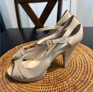 Franco Sarto Nude Patent Peep Toe Platform Heels Ankle Strap Pumps Size 8.5M‎ thumbnail 1
