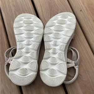 COMFY SKECHERS sandals🌷 thumbnail 7