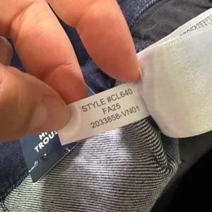 J.Crew High-Rise Trouser Jean in Deep Indigo Rinse Wide Leg Sz 27 Classic Preppy thumbnail 9