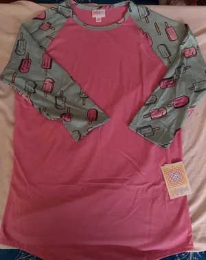 LuLaRoe Randy T-Shirt Medium Pink Blue Popsicle Print Raglan Baseball Tee NWT thumbnail 1