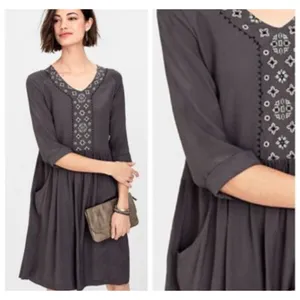 Garnet Hill Gray‎ Embroidered V Neck 3/4 Sleeve Dropped Waist Dress Size 8 thumbnail 2