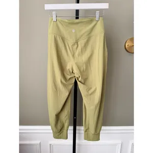 Lululemon Align High-Rise Cropped Jogger Green Size 6 thumbnail 3