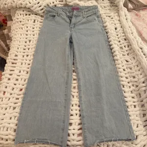 Edikted Jeans thumbnail 1
