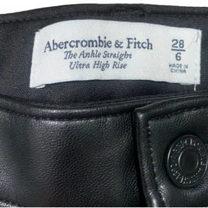Abercrombie Vegan Leather Ankle Straight Leg Ultra High Rise Pants Black‎ Edgy thumbnail 6