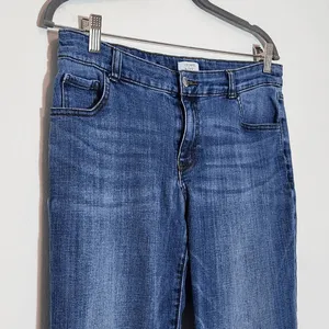 Crown & Ivy Distressed Capri Jeans Size 10 Boho Cropped Denim thumbnail 4