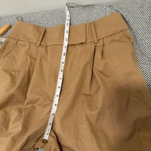 Anthropologie Exquise Barrel-Leg Chino Pants size M thumbnail 11