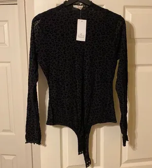 NWT Ember sheer burnout velvet leopard bodysuit Size L thumbnail 1