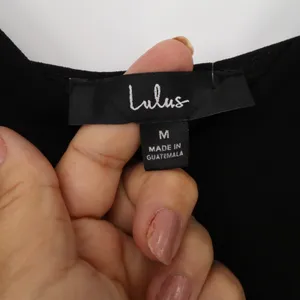 Lulus Black V-Neck Spaghetti Strap Bodycon Mini Wrap Dress Womens Size M NEW thumbnail 2