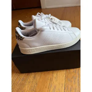 Adidas Advantage Womens Cloudfoam Sneakers Sz 9.5 Sneakers thumbnail 4