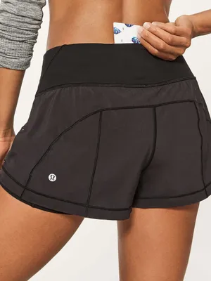 Lululemon Break Free Short 2.5" Black Size 4 Like New thumbnail 1
