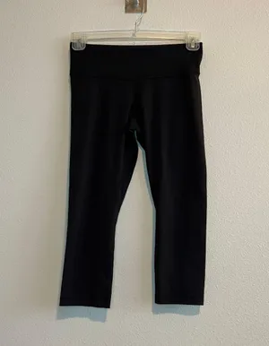 Lululemon Capri Leggings thumbnail 1
