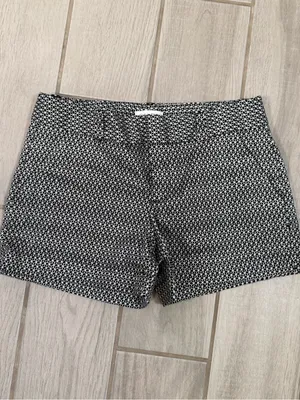 Calvin Klein Black & White High-Waist Leopard Print Shorts thumbnail 2