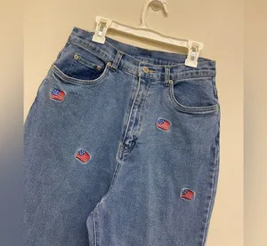 Vintage Americana Embroidered American Flag High Waisted Jeans size 8 thumbnail 3