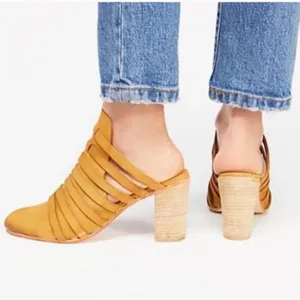 Free People Byron Strappy leather Mules size 39 8.5 heeled booties thumbnail 7