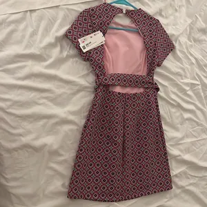 🆕 Zara | Geometric Print Dress XS Pink Open Back thumbnail 3