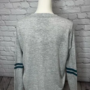 NWT Stranger Things long sleeve soft top size xs thumbnail 10